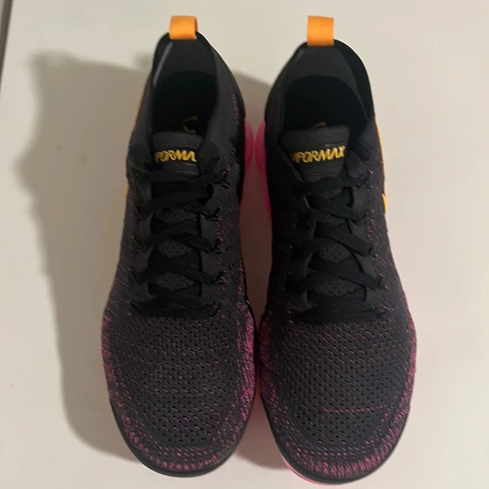 Air VaporMax Flyknit 2 ‘Pink Blast’ - Picture 2 of 3